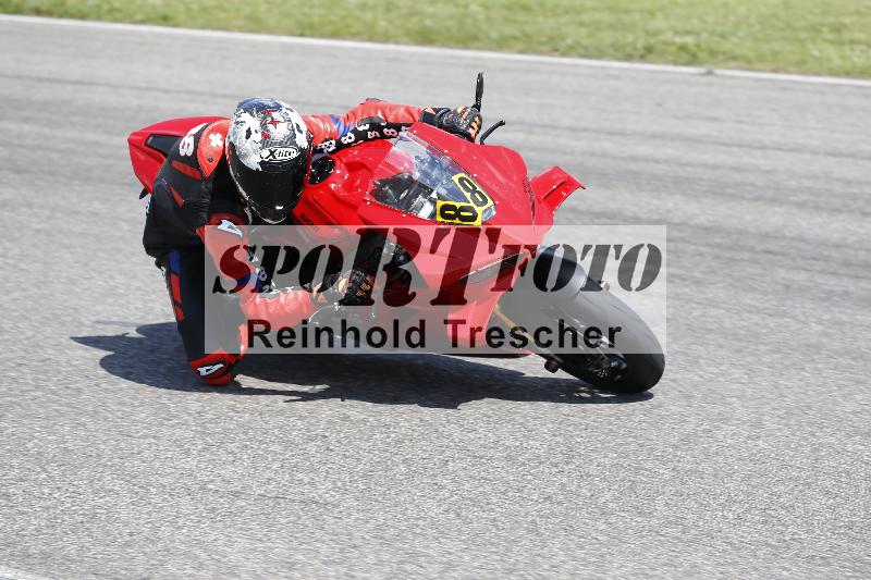 /15 13.05.2025 Max Racing ADR/Gruppe rot/88